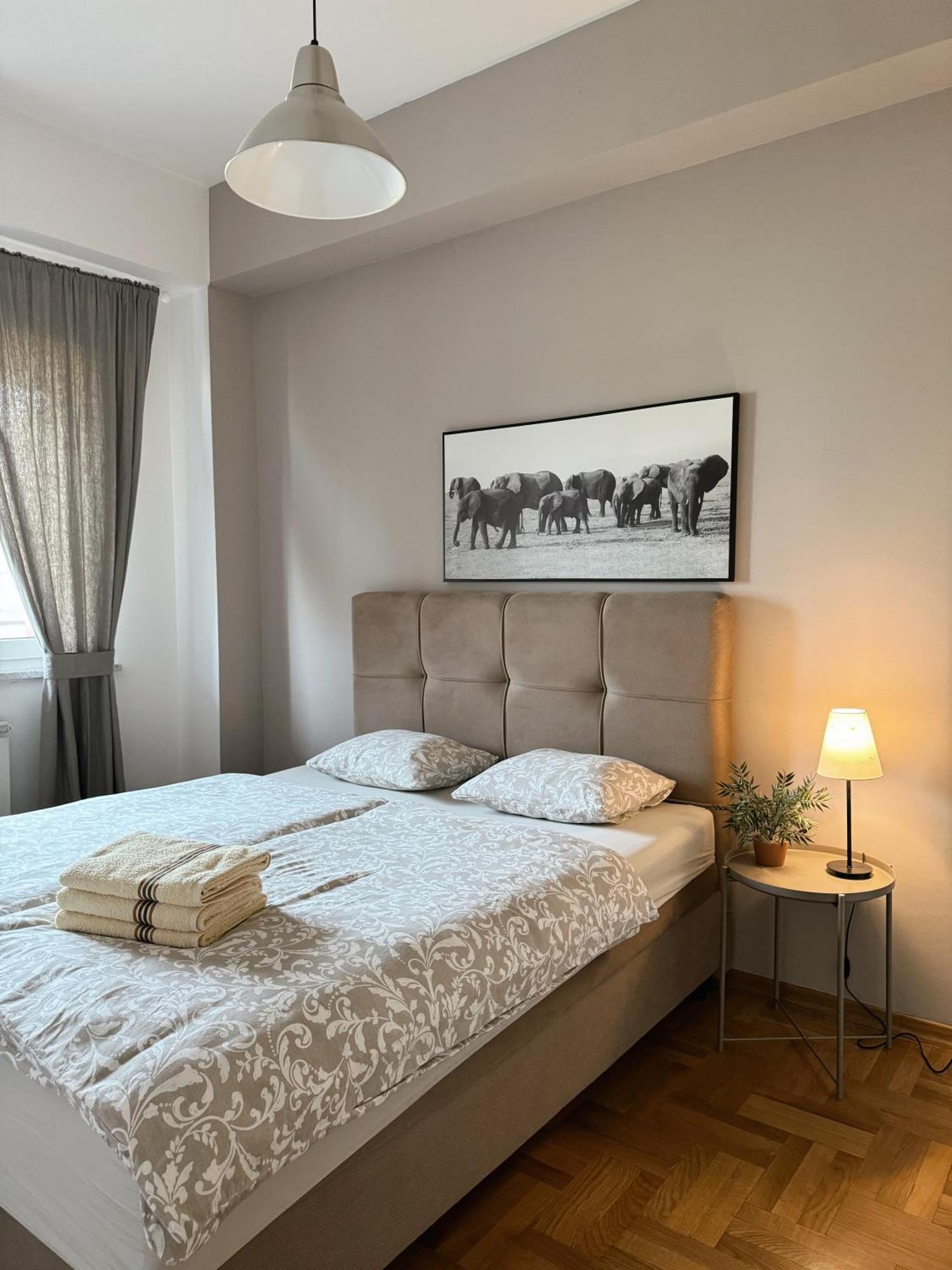 Best Times Apartment 萨格勒布 外观 照片